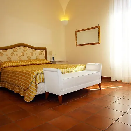 Palazzo Iaquinto * Santa Maria di Castellabate